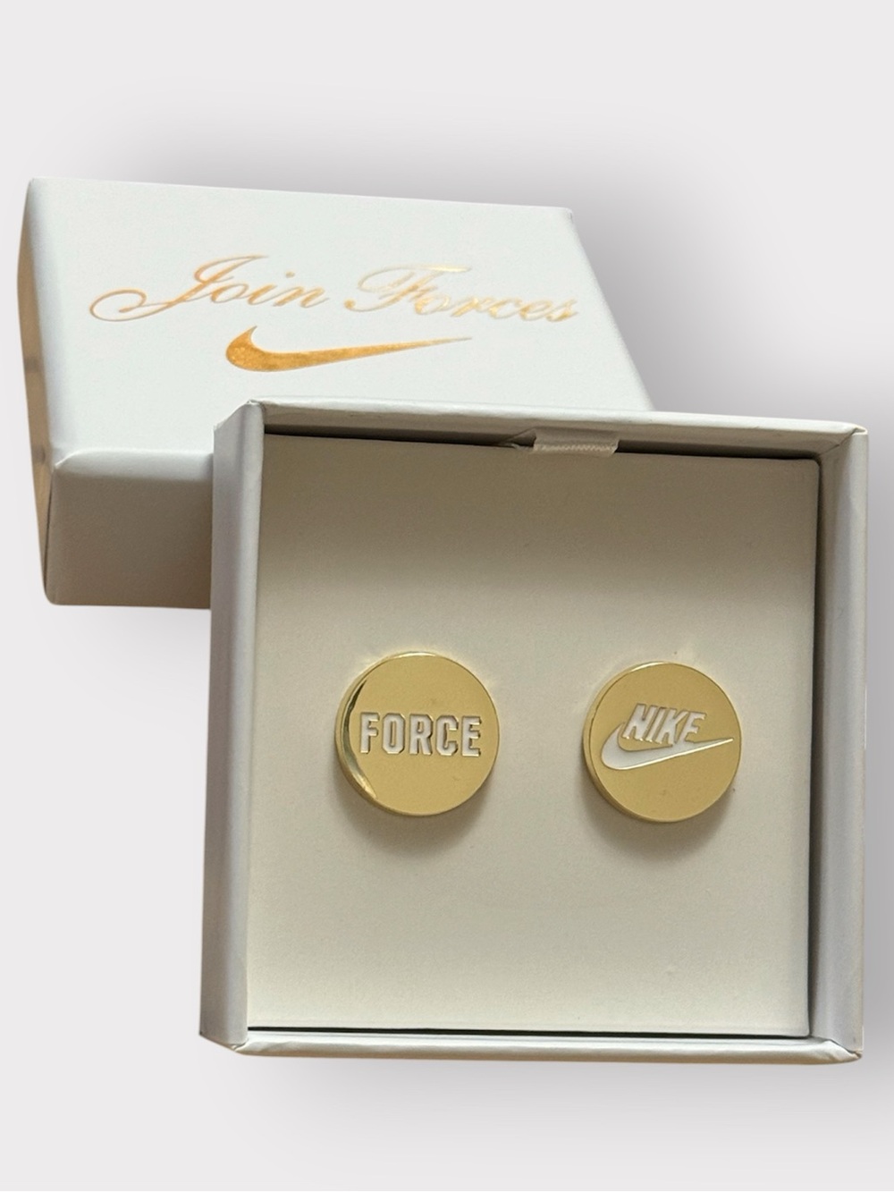 Nike Air Force 1 Shoe Pin Set Join Forces JE1231-909 Gold Tone 2022 NIB Limited